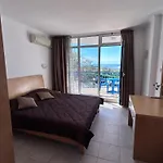 Vega Stevi - Beachfront Apartamento Sveti Vlas