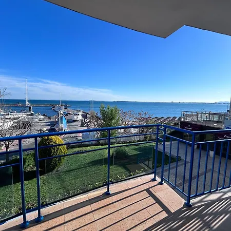 Vega Stevi - Beachfront Apartamento