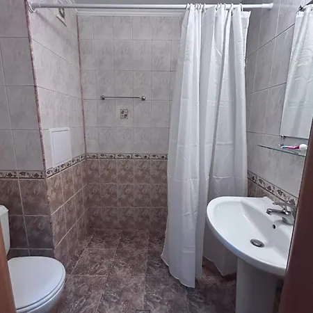 Spacious 1-bedroom Sea View 2 Balconies * Светий Влас